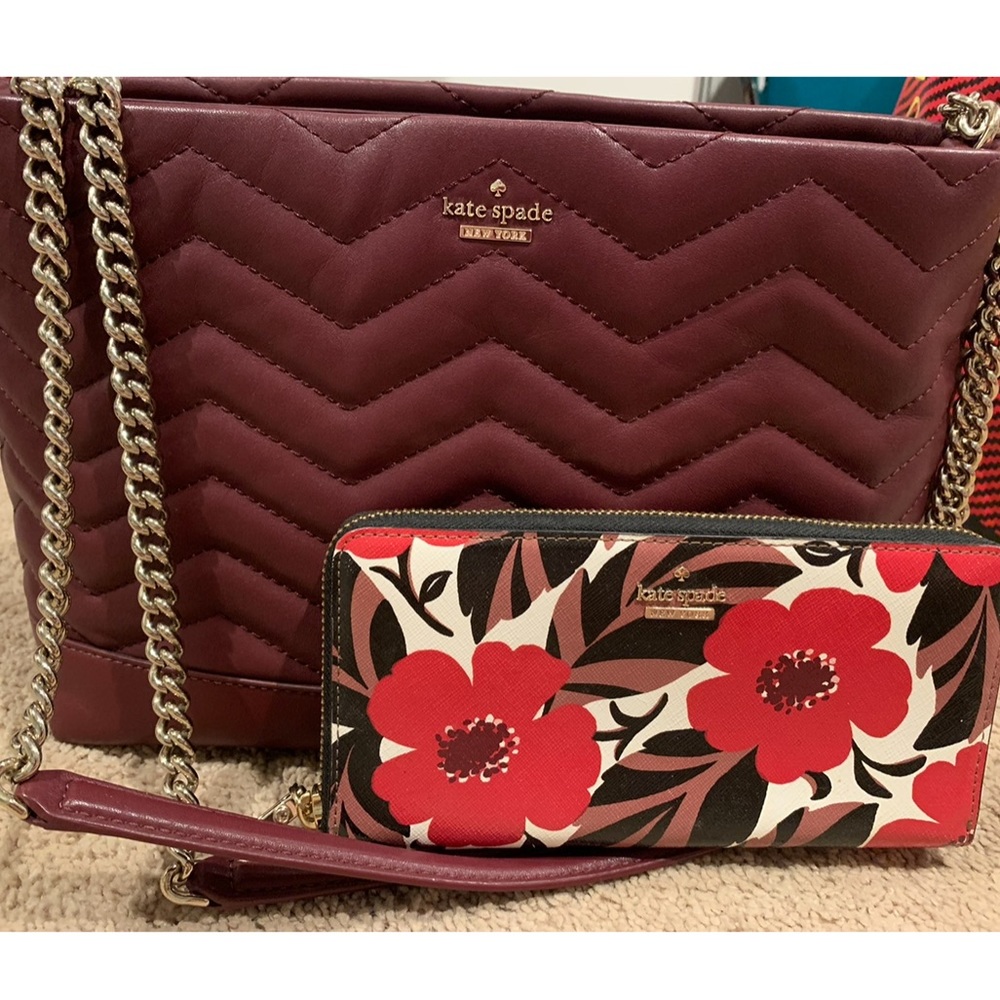 Good used condition Kate spade bag and wallet perfect for fall